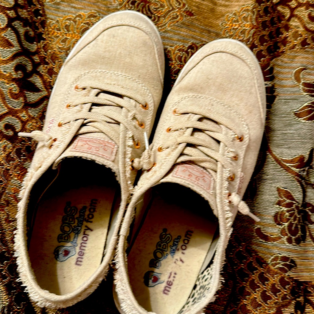 Memory Foam Bobs